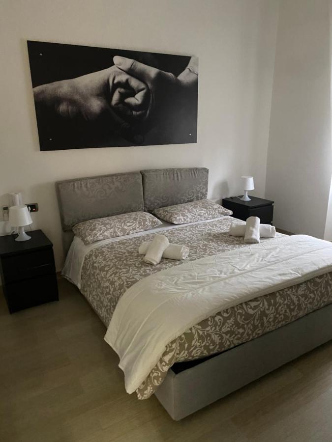 شقة Casa Vacanza Pucchiell نابولي المظهر الخارجي الصورة